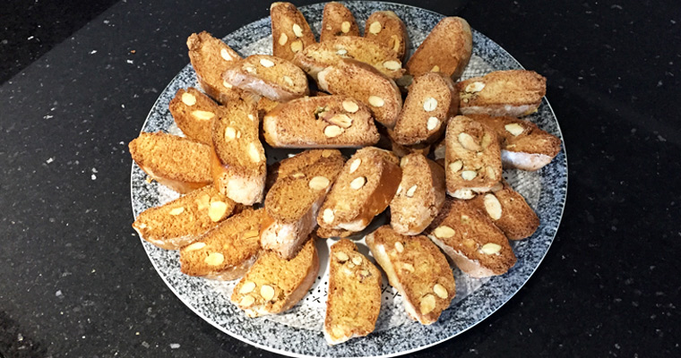 Cantucci (biscuits aux amendes)